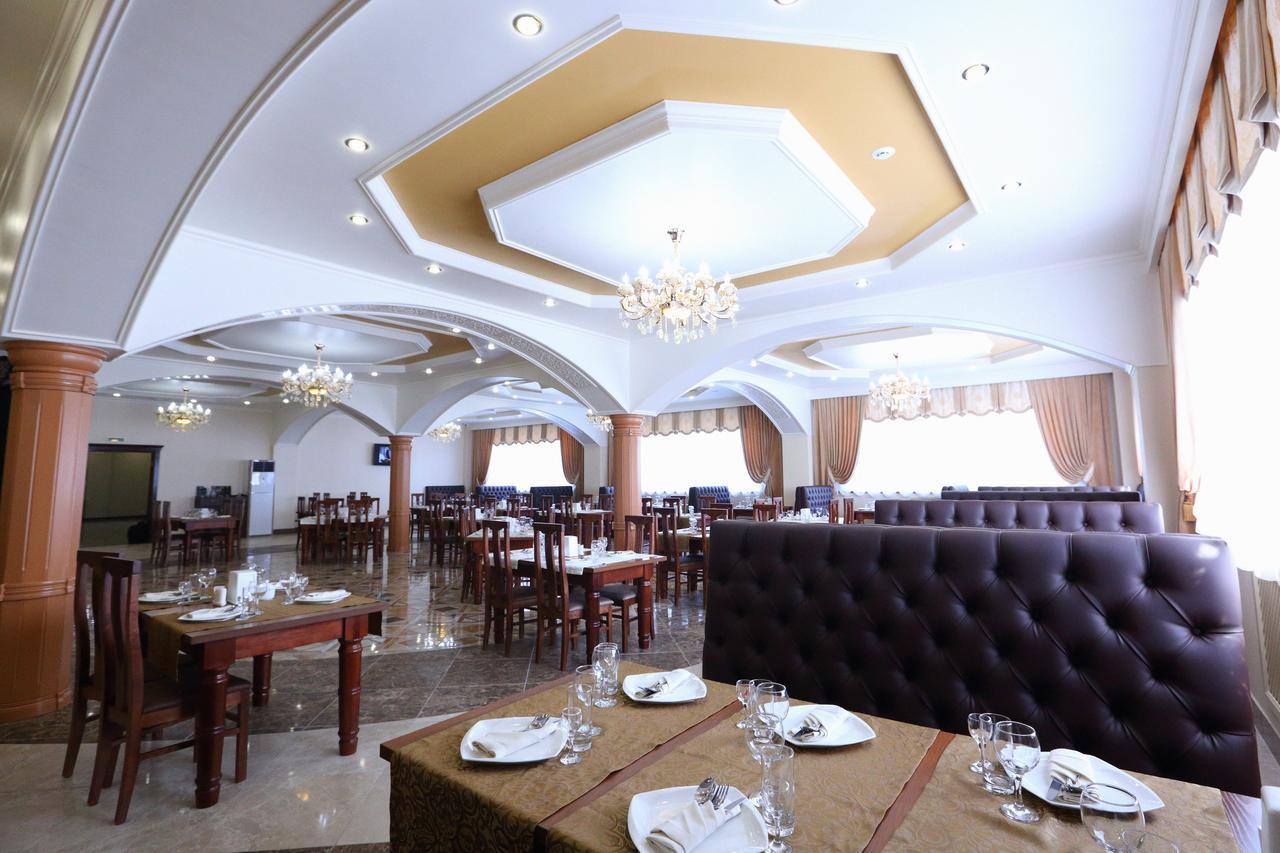 Hotel Bahetle Ekibastuz Exterior photo